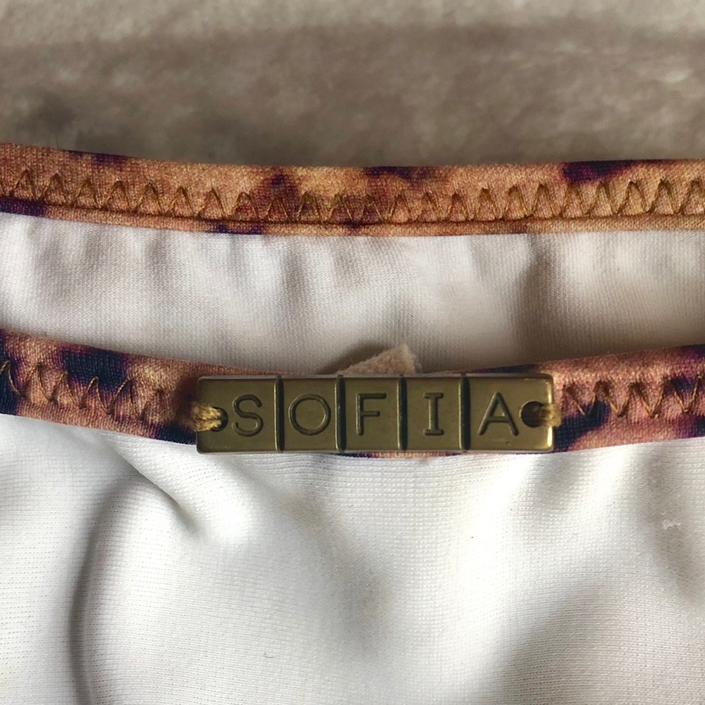 SOFIA Two Piece Kini - Picture 3 of 6